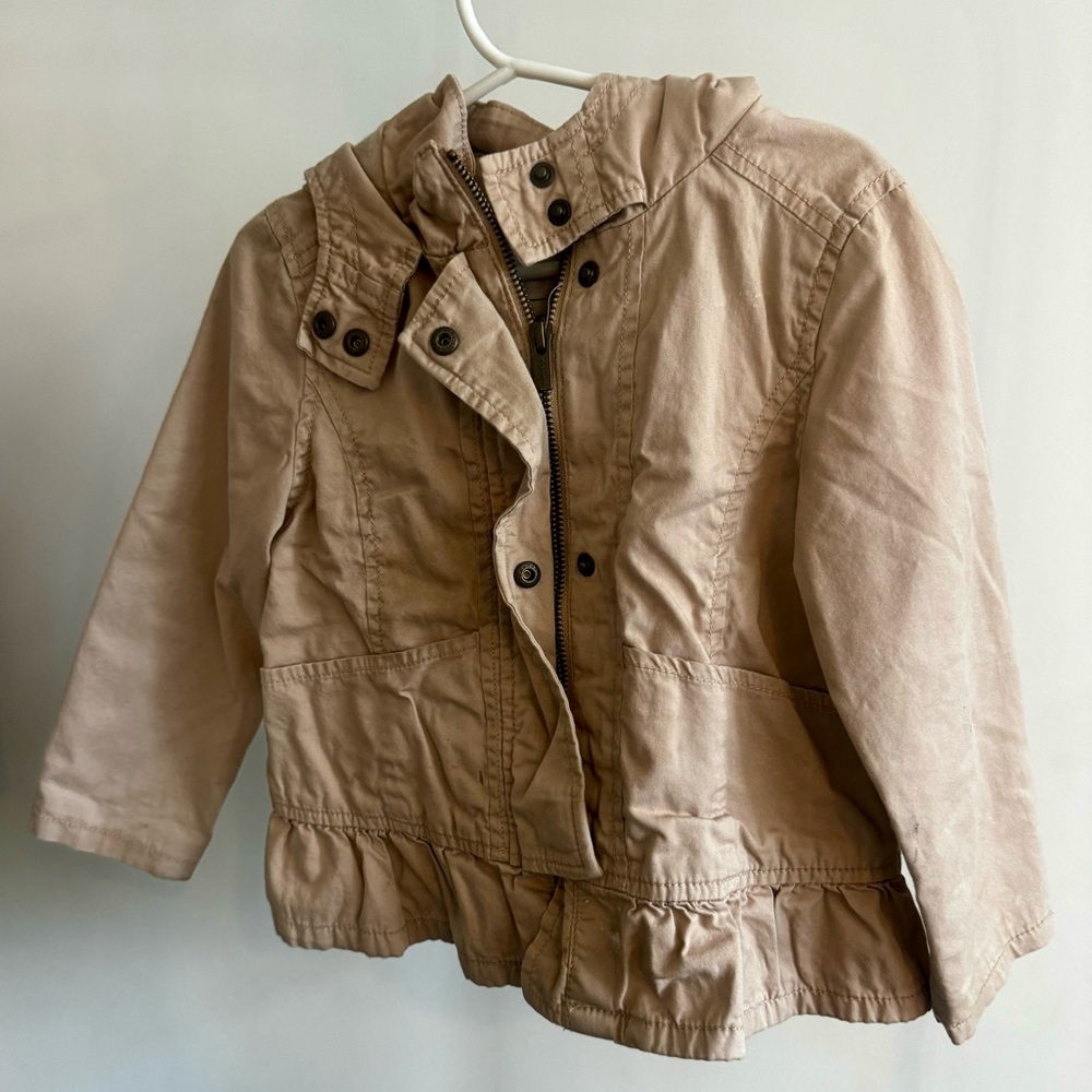 Adorable 4t utility jacket.